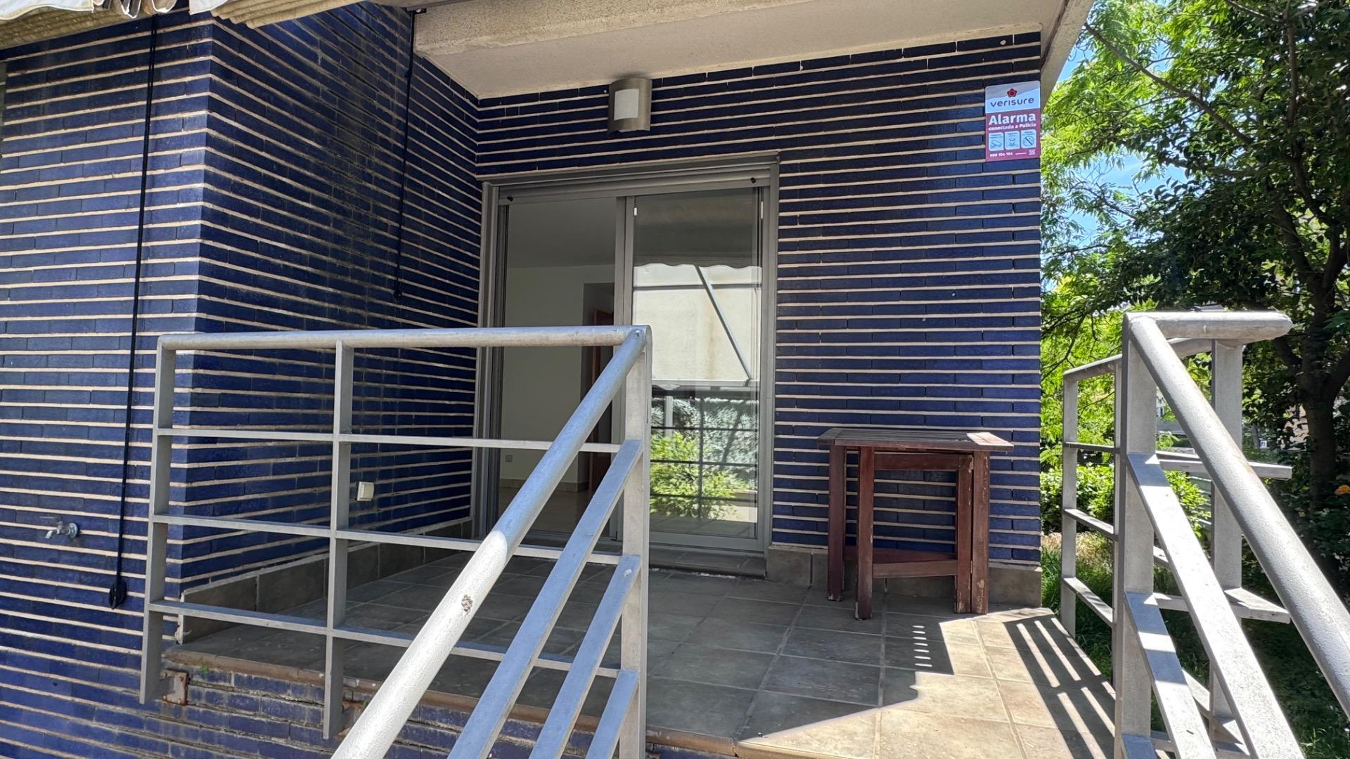 🏡✨ Vive el alquiler de lujo en esta urbanización privada – ALQUILER DE TEMPORADA.