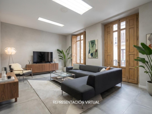^**^OPORTUNIDAD ÚNICA: EN VENTA LOCAL Y PISO COMUNICADOS EN EL BARRIO DE LAS LETRAS DE MADRID^**^  En pleno corazón del Barrio de las Letras, en la emblemática calle León, se presenta una oportuni