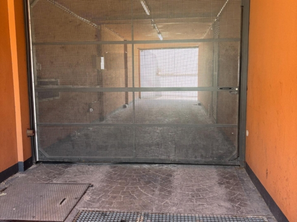 Plaza de garaje amplia en alquiler – Calle Jardines, Ciempozuelos | Opción de compra a consultar