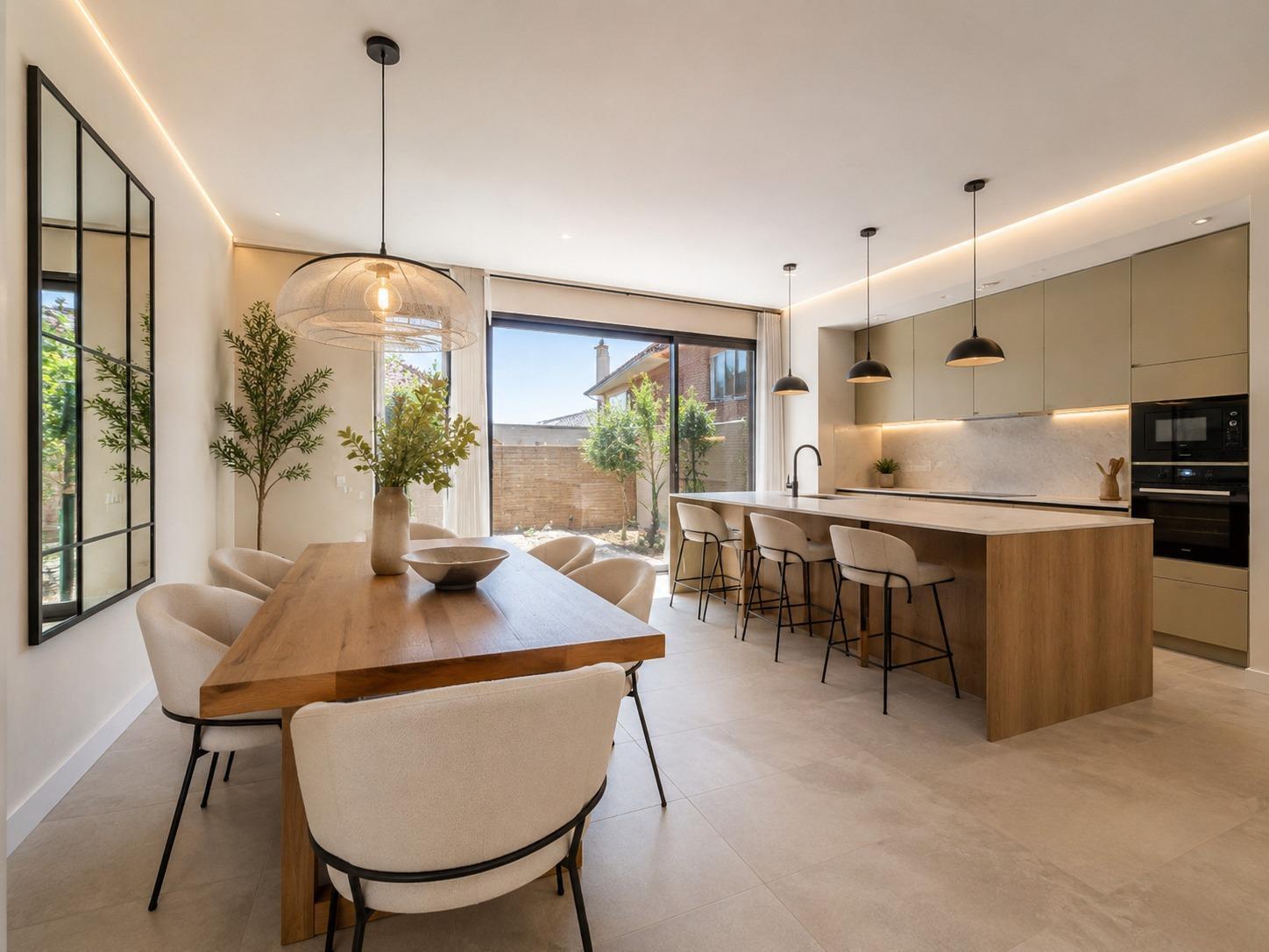 Chalet pareado de nueva promoción con parcela privada