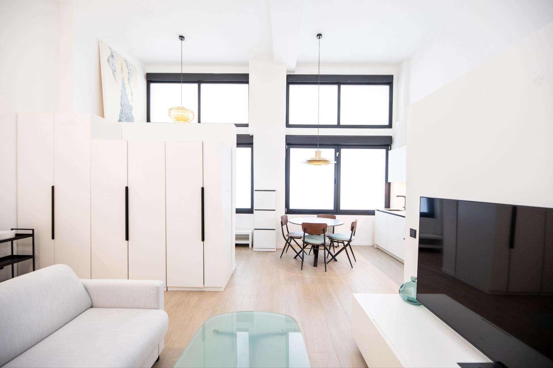 5-7-12 EXCLUSIVO LOFT/LOCAL AL LADO DEL PARQUE RETIRO: IDEAL para autónomos y empresas