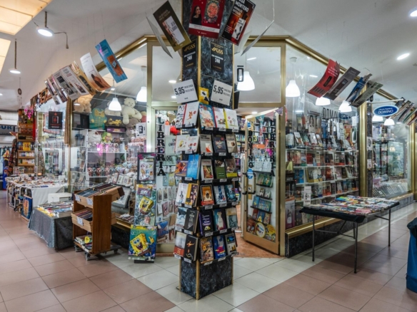 LOCAL COMERCIAL EN GALERÍA COMERCIAL DE PLAZA ESPAÑA – LEGANÉS  ¡Oportunidad única para emprendedore