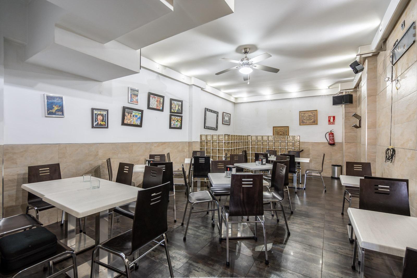 58-8 ^**^BAR RESTAURANTE CON AMPLIAS TERRAZAS Y AMPLIA ZONA PRIVADA EN MEJORADA DEL CAMPO^**^ Magnífica o