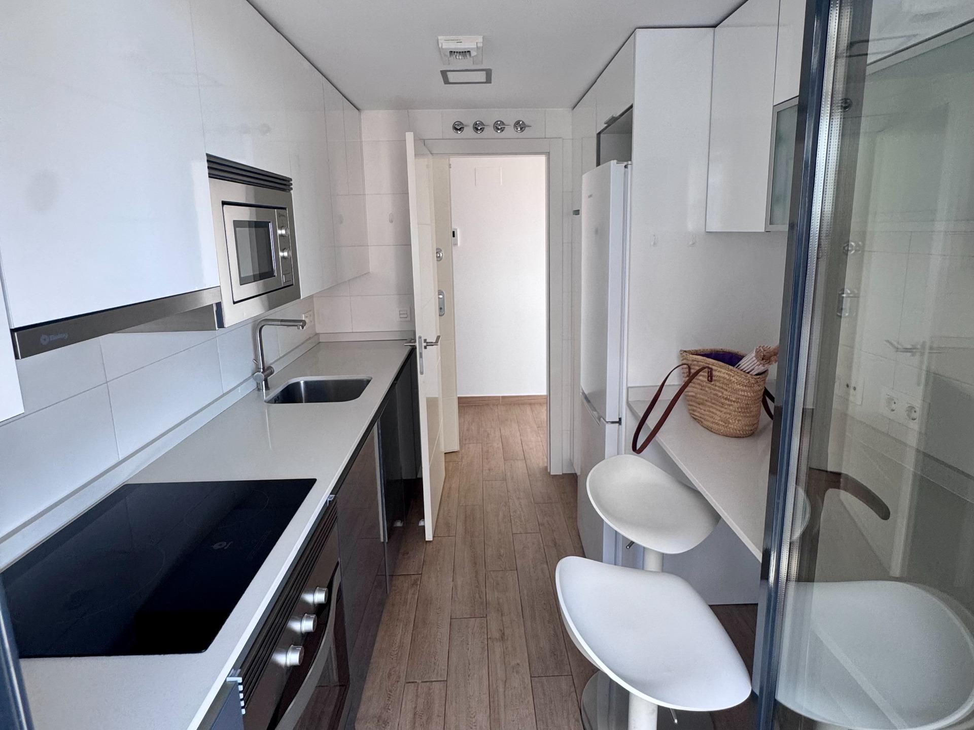 6-8-15 Piso en Hispanoamerica, Madrid