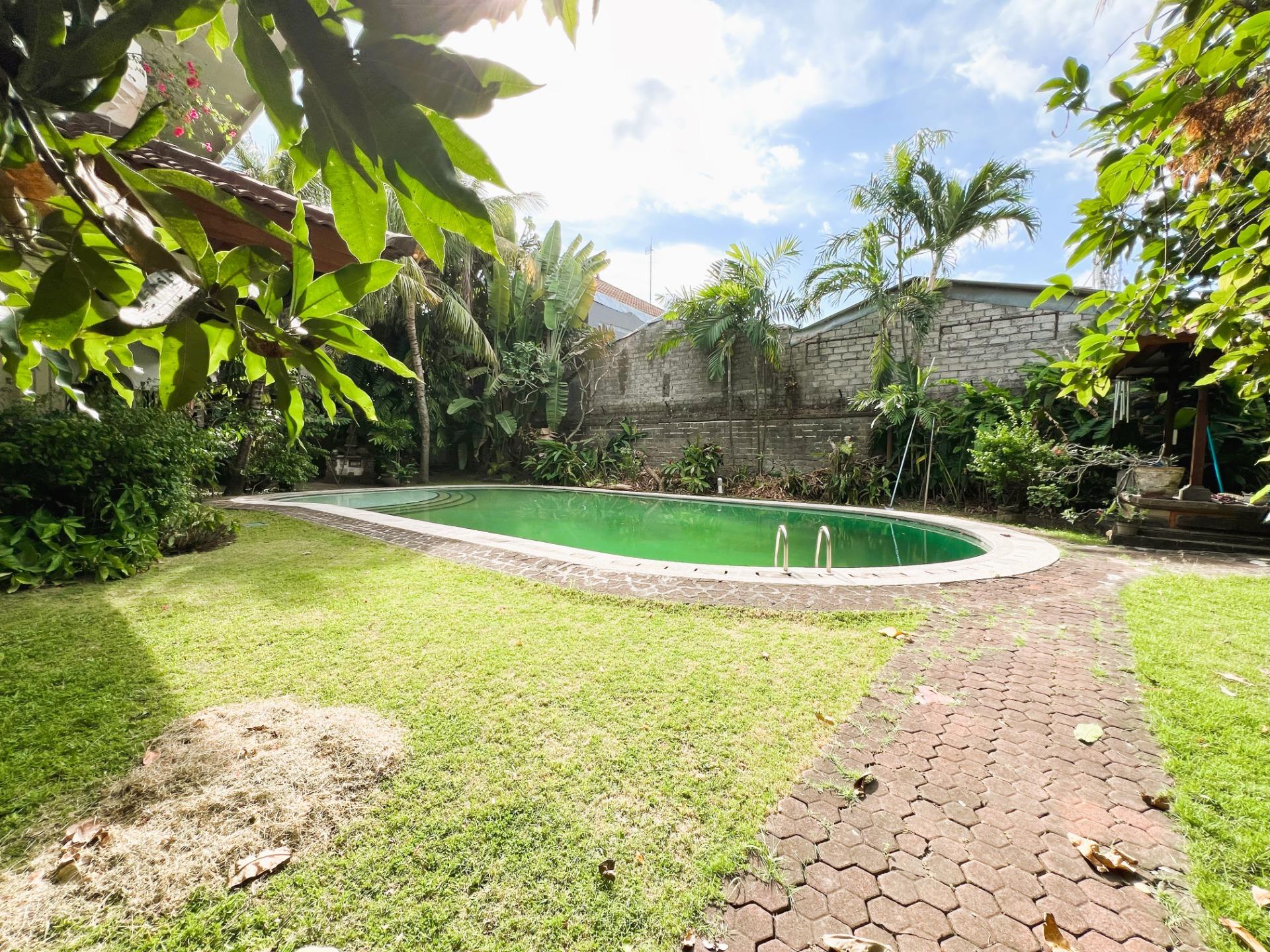 7-7 Hermosa Casa de Playa en Bali: A Pocos Pasos de Sanur Beach
