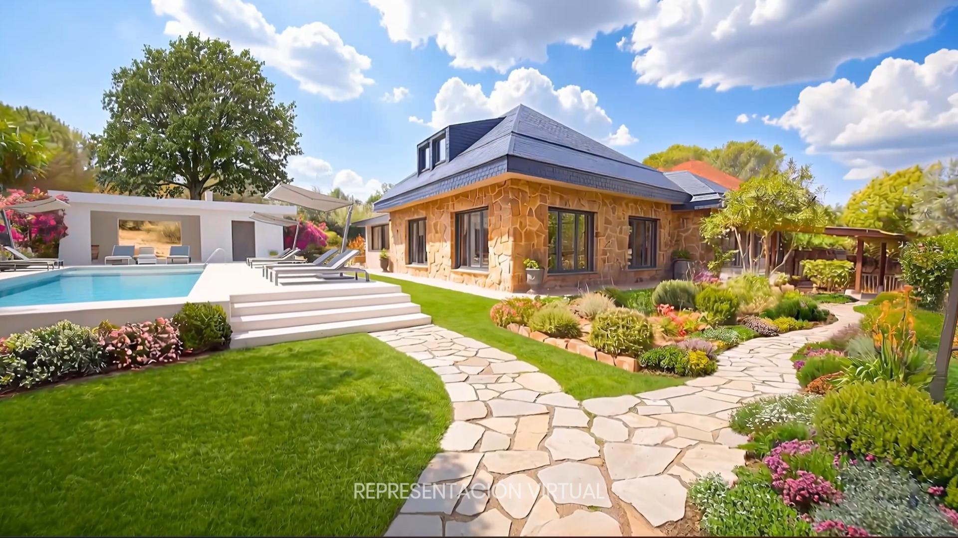 ^**^EXCLUSIVO CHALET INDEPENDIENTE DE 430 M² CON PISCINA Y EXCELENTE UBICACIÓN EN TORRELODONES^**^