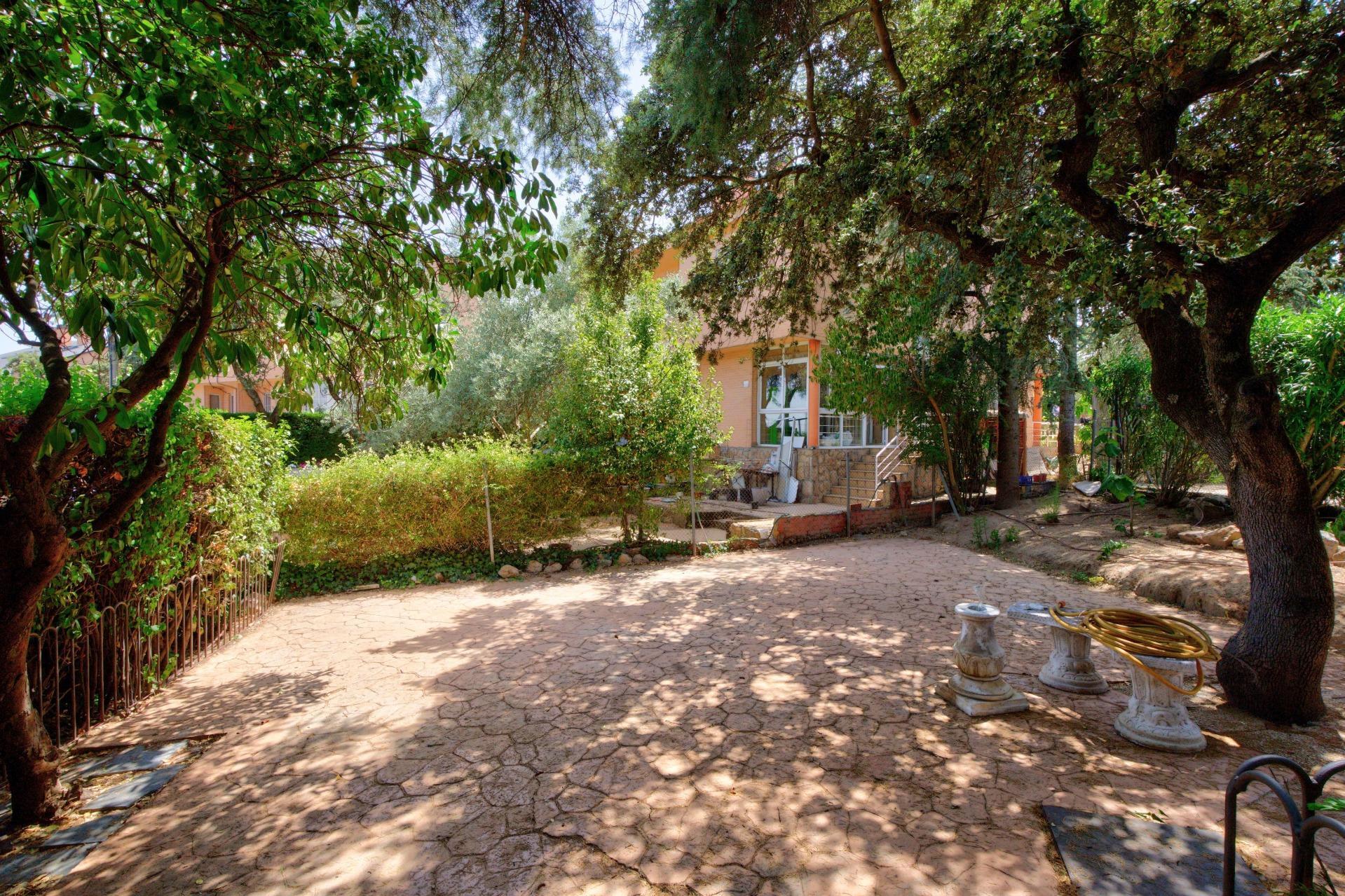 ^**^EXCLUSIVO CHALET INDEPENDIENTE DE 430 M² CON PISCINA Y EXCELENTE UBICACIÓN EN TORRELODONES^**^