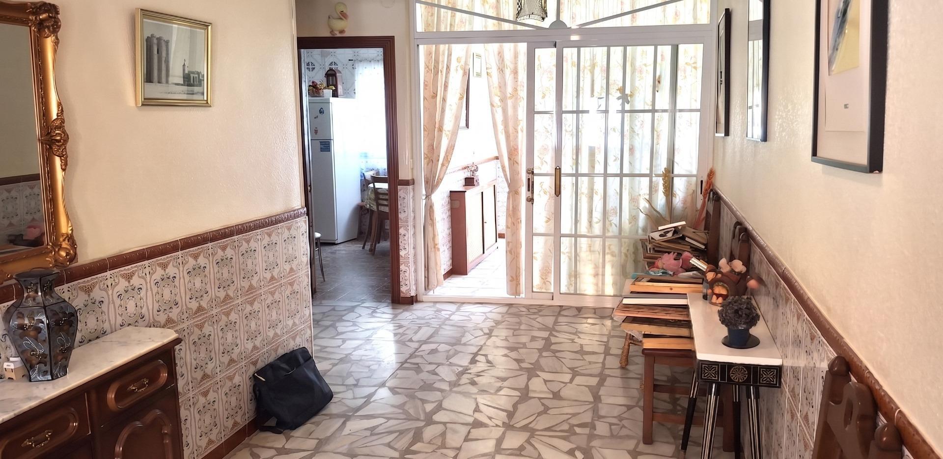 9-3-5 CASA DE PUEBLO