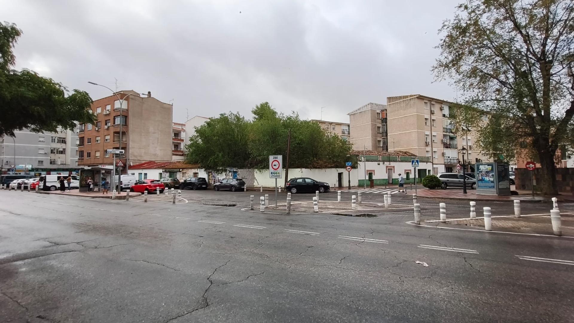 1-1-27 Suelo para uso residencial o comercial en Torrejon de Ardoz