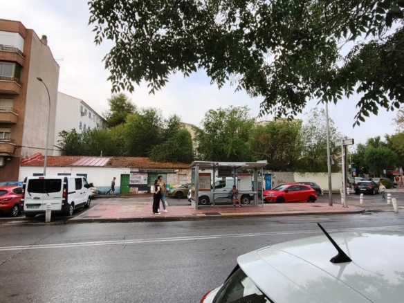 Suelo para uso residencial o comercial en Torrejon de Ardoz