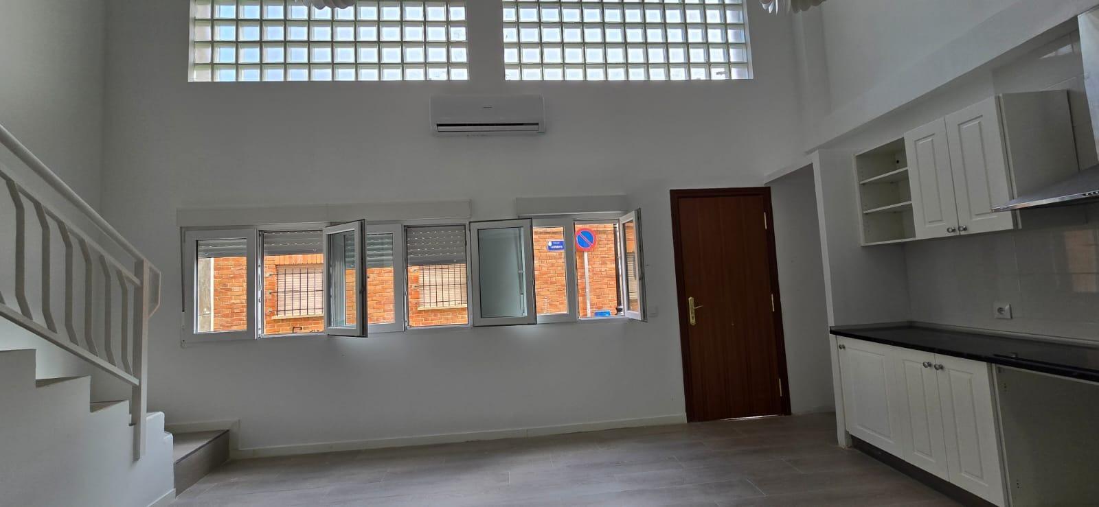 REMAX SORONA COMERCIALIZA PISO A ESTRENAR EN PELAYOS DE LA PRESA