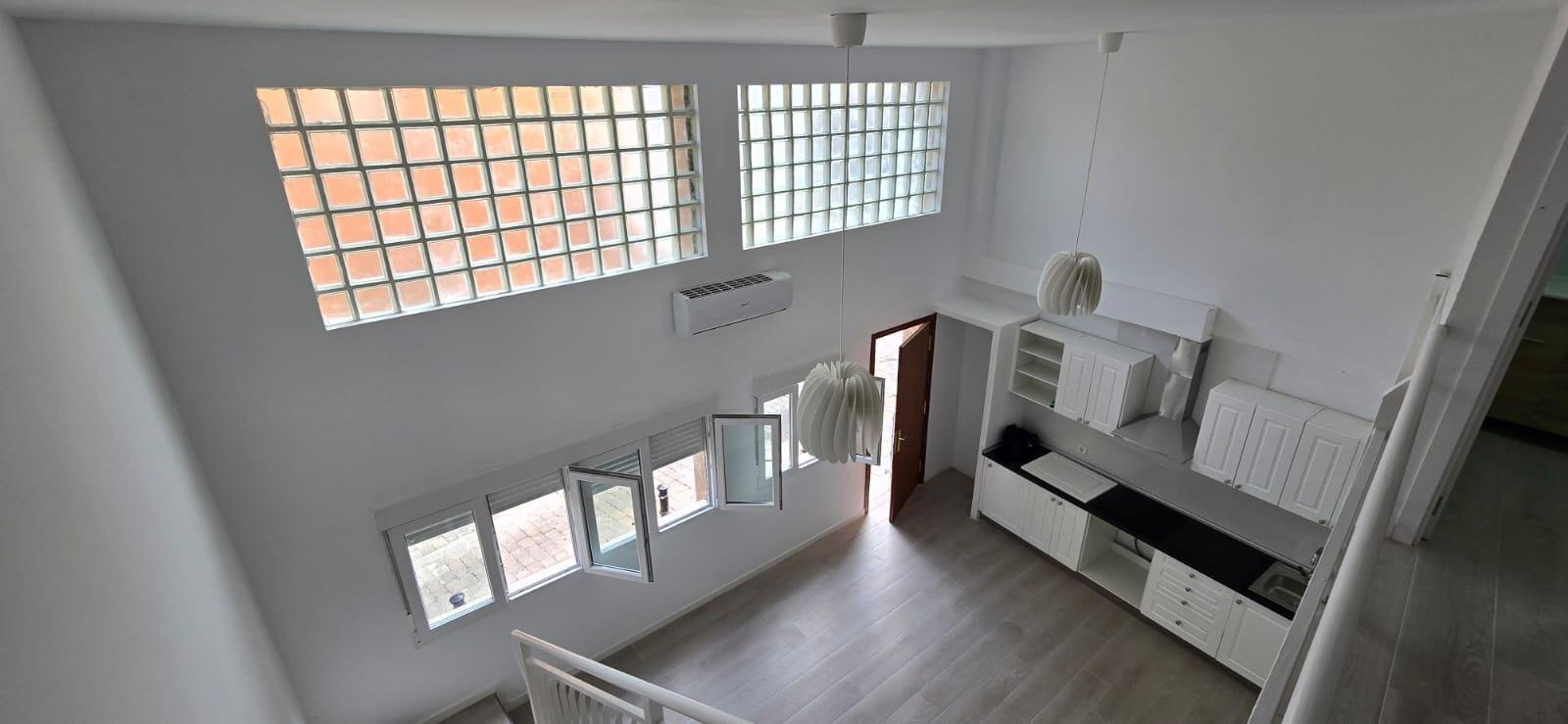 REMAX SORONA COMERCIALIZA PISO A ESTRENAR EN PELAYOS DE LA PRESA