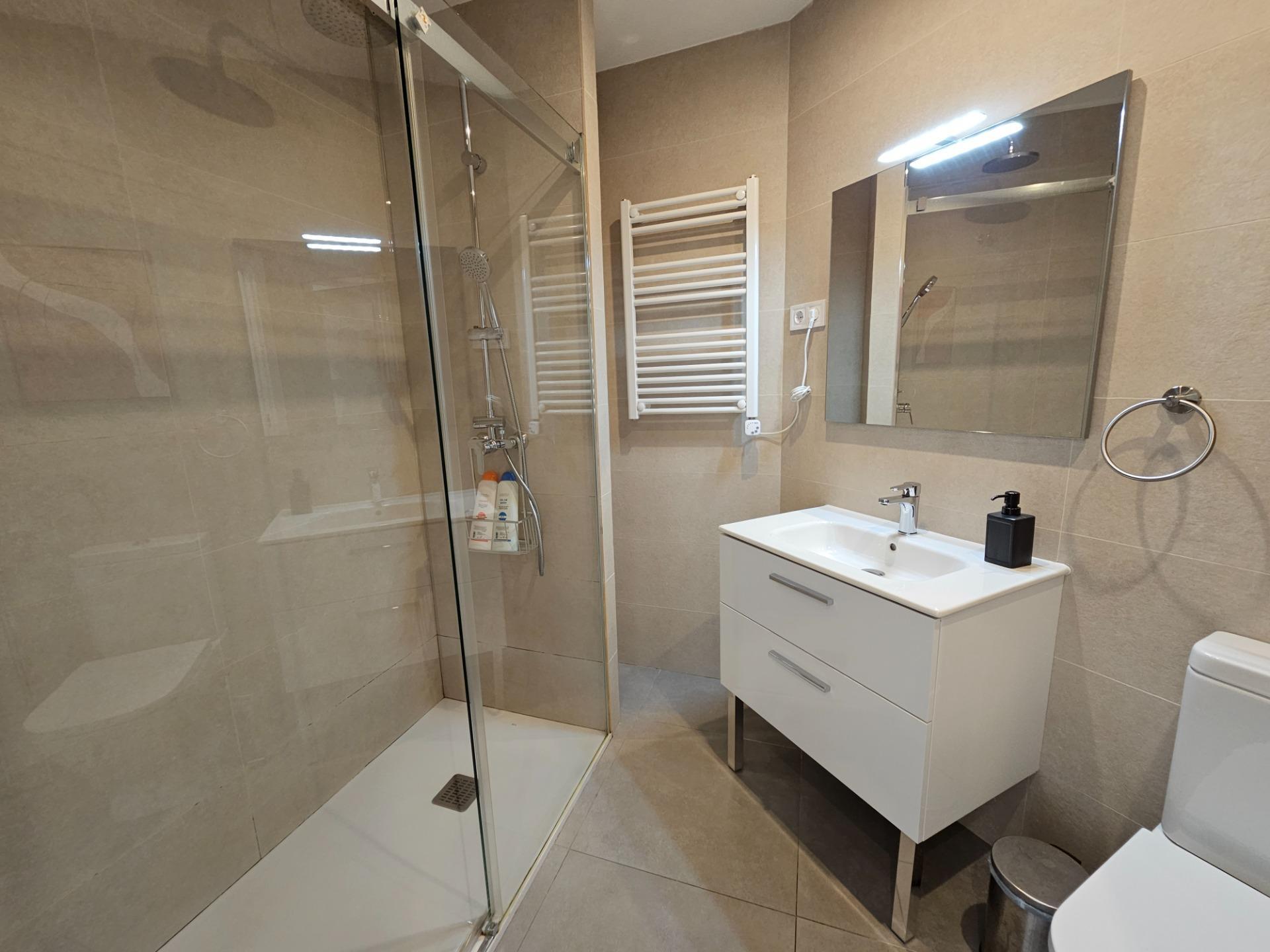 PRECIOSO  APARTAMENTO ENTRE INFANTA MERCEDES  y TETUÁN