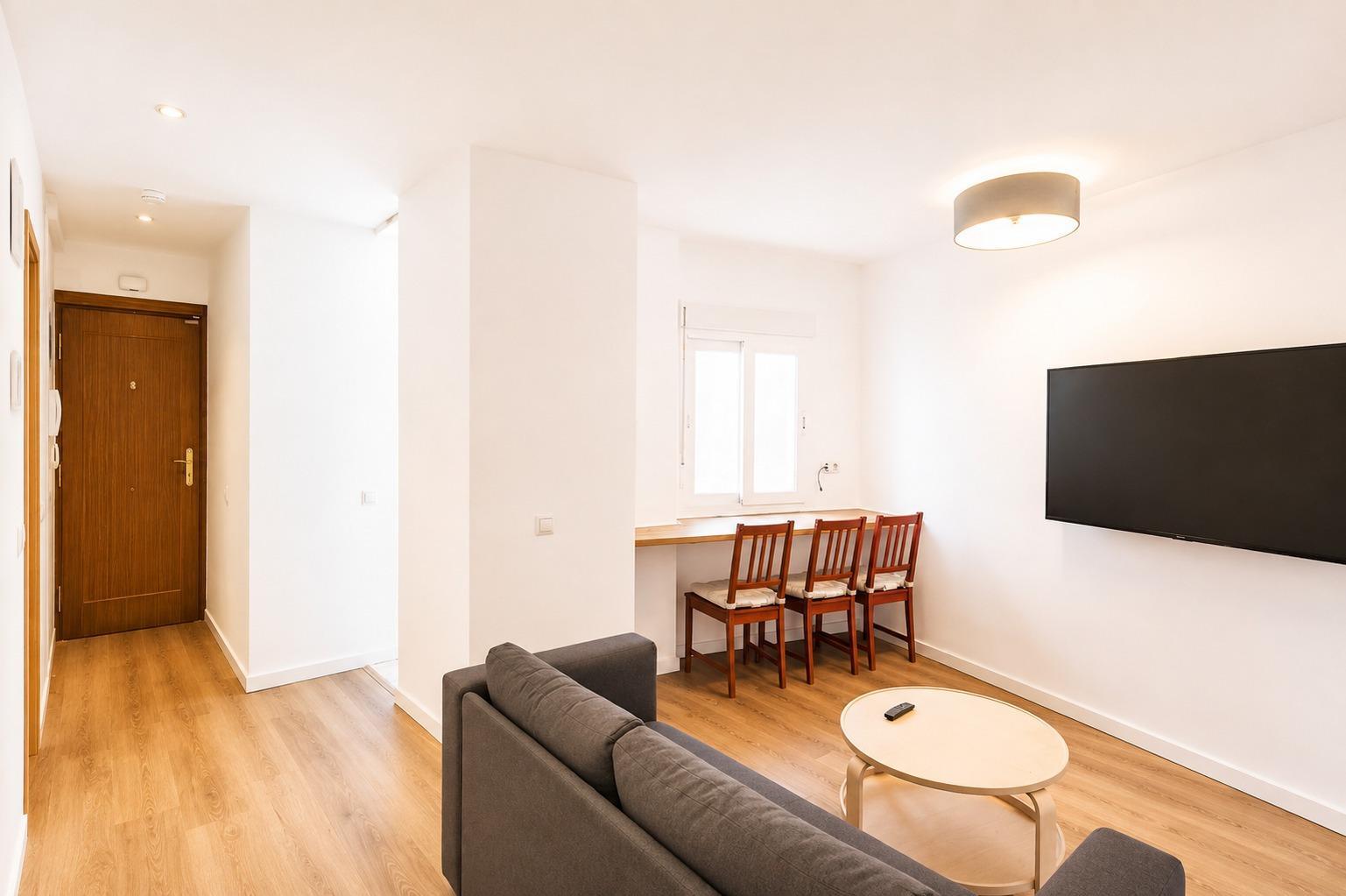 2-3-49 Habitación en alquiler en Calle de la Sierra de los Filabres 3, Madrid