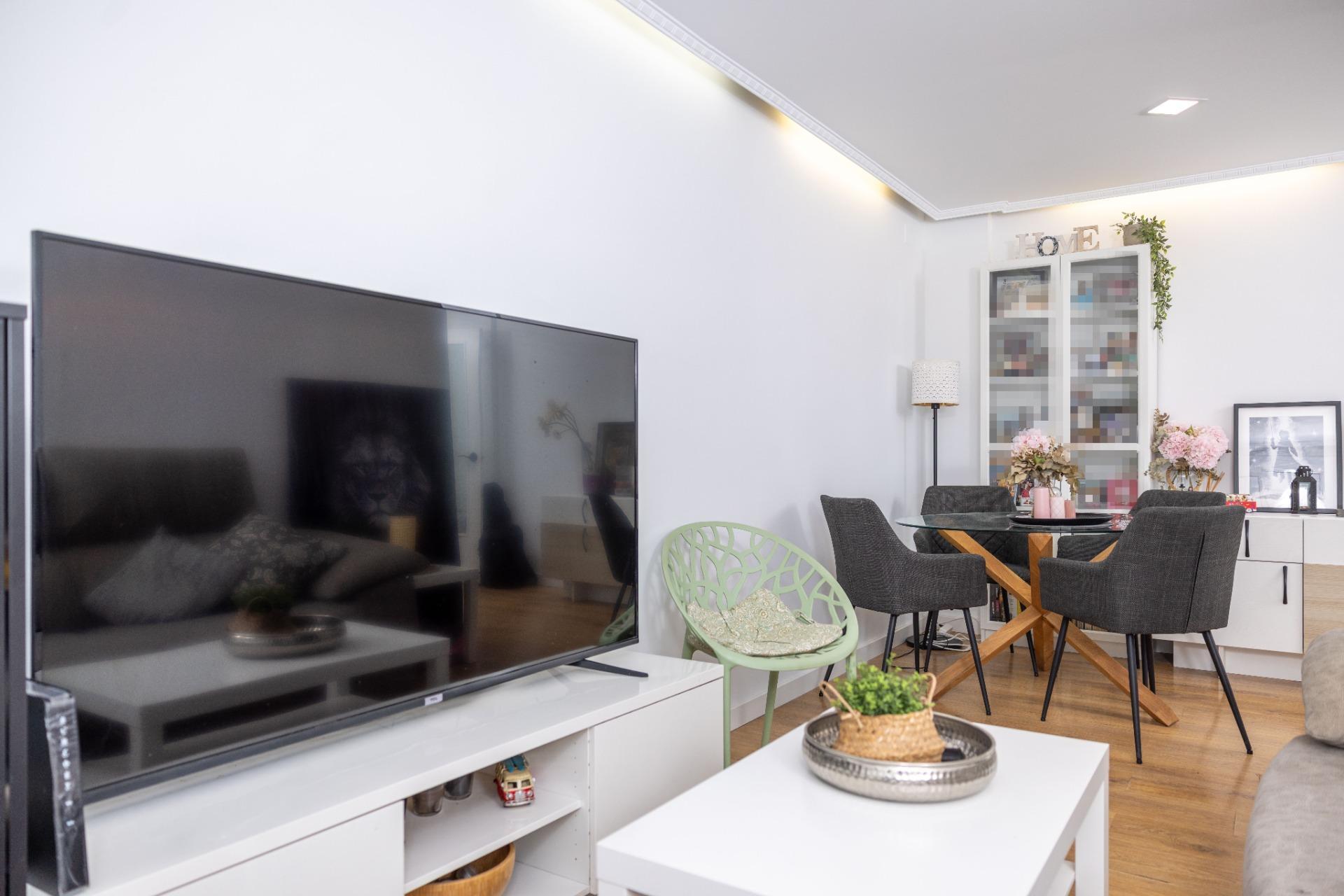 2-5-65 🏡 Piso reformado en muy buena zona, cerca del hospital