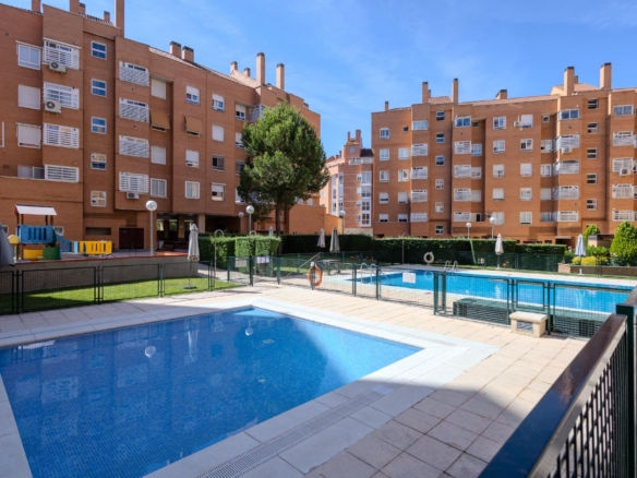 ÁTICO CON TERRAZA de 50m2
