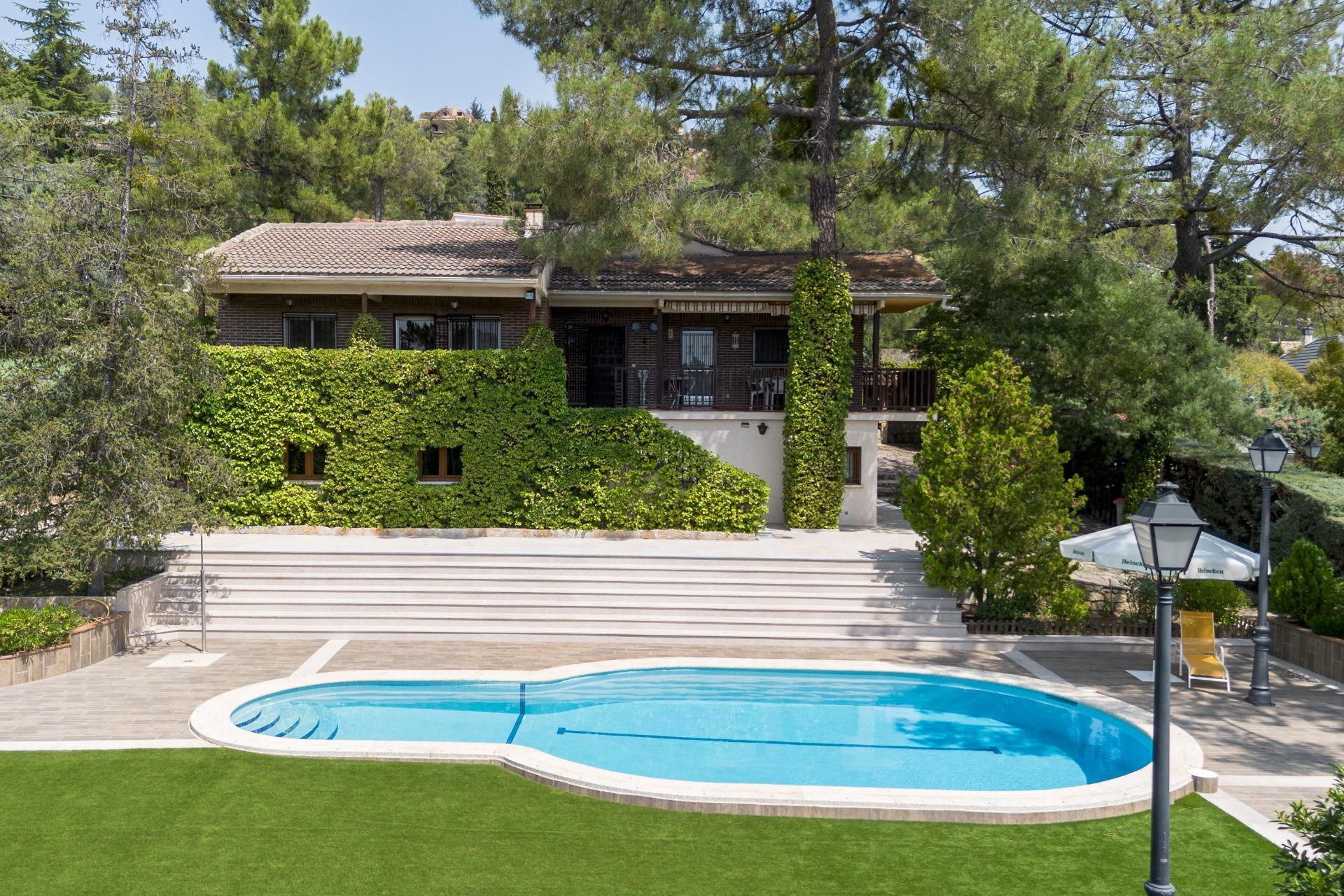 23-3 Casa/Chalet en , Robledo de Chavela