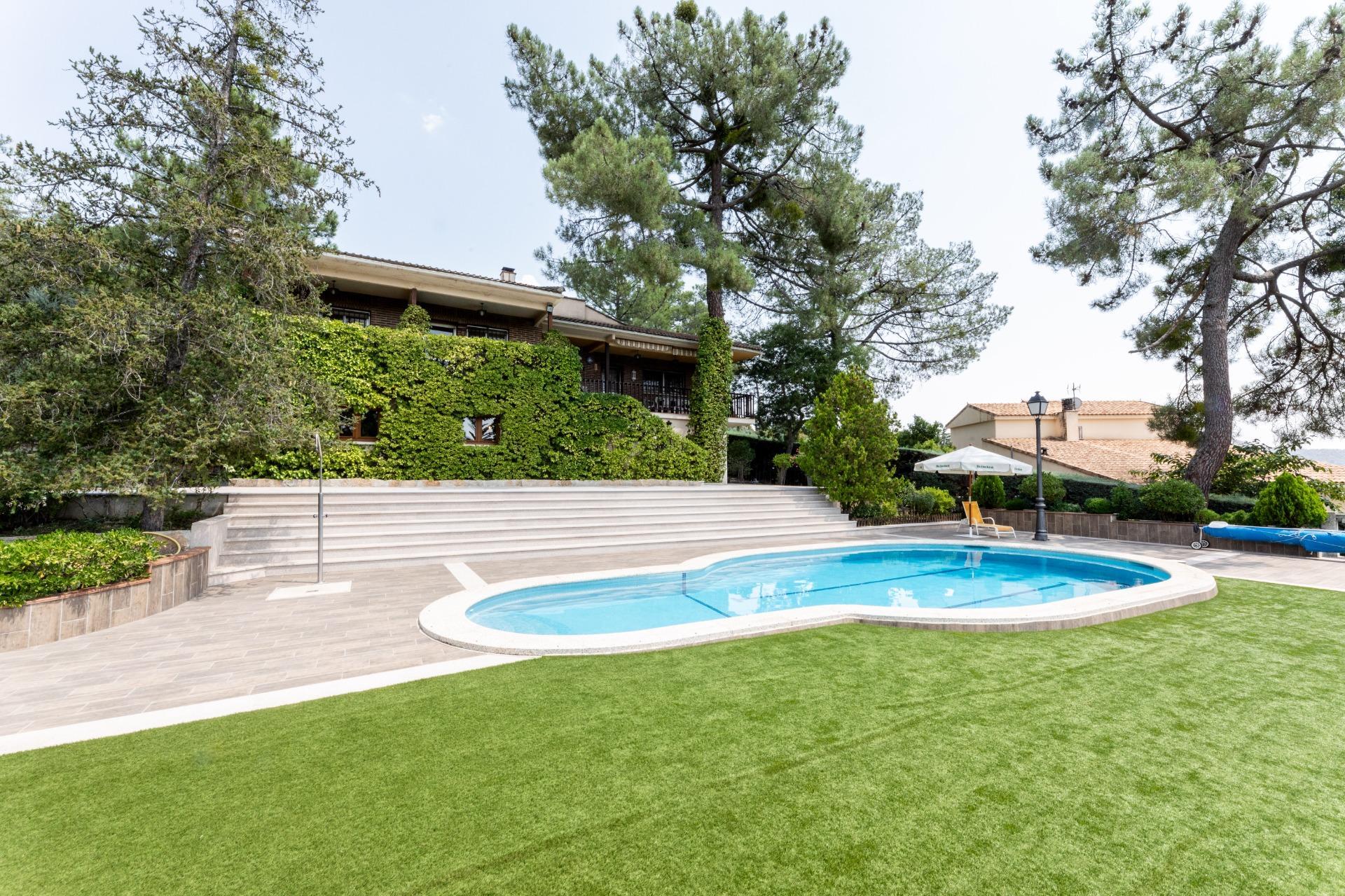 23-6 Casa/Chalet en , Robledo de Chavela