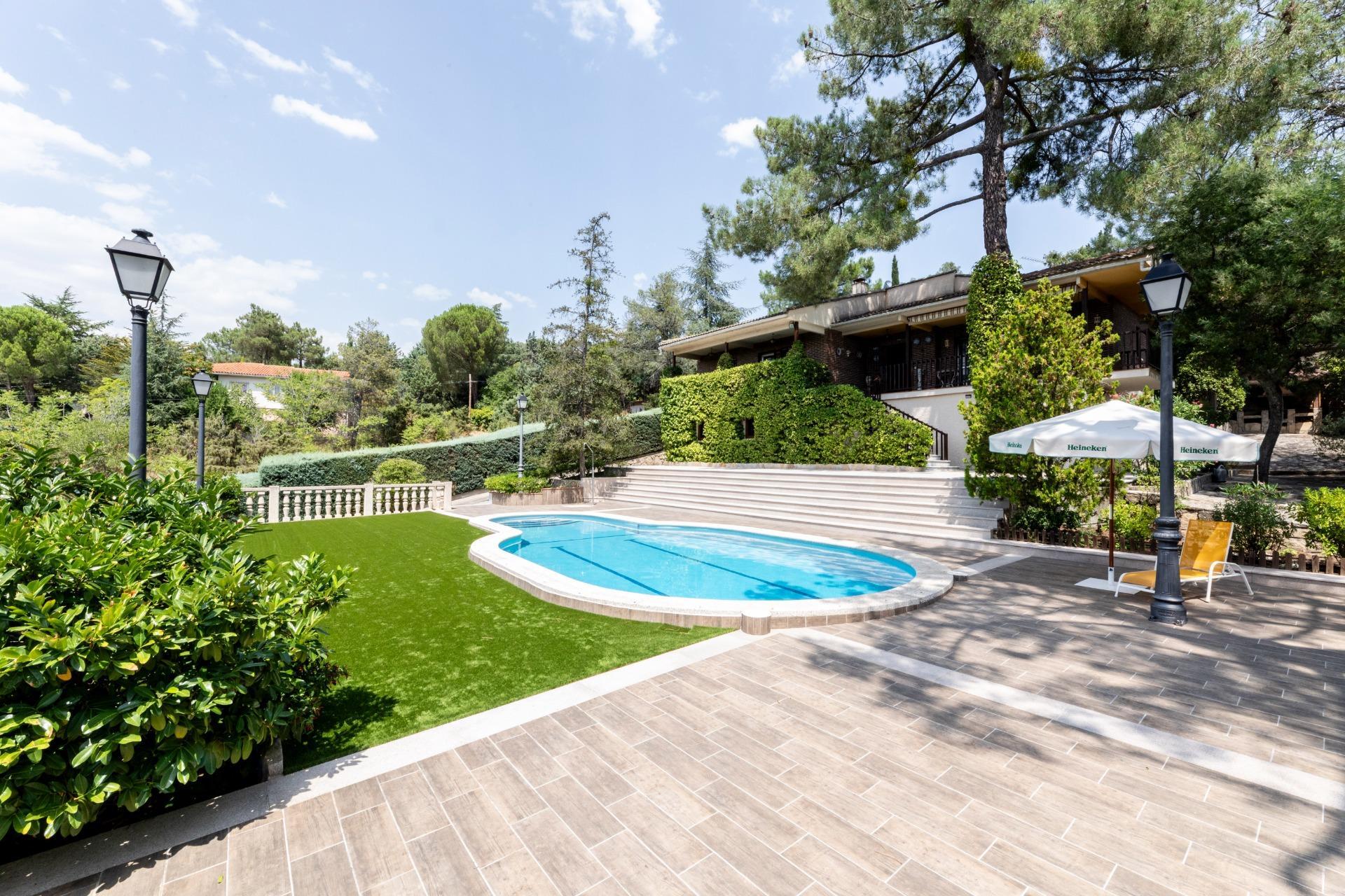 23-9 Casa/Chalet en , Robledo de Chavela
