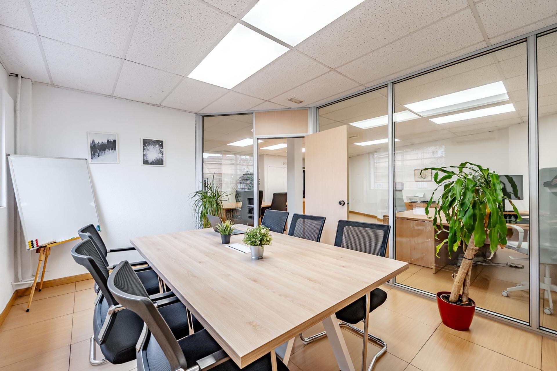 Oficina exterior premium de 93m² en Planta Baja. CC El Zoco de Boadilla del Monte.