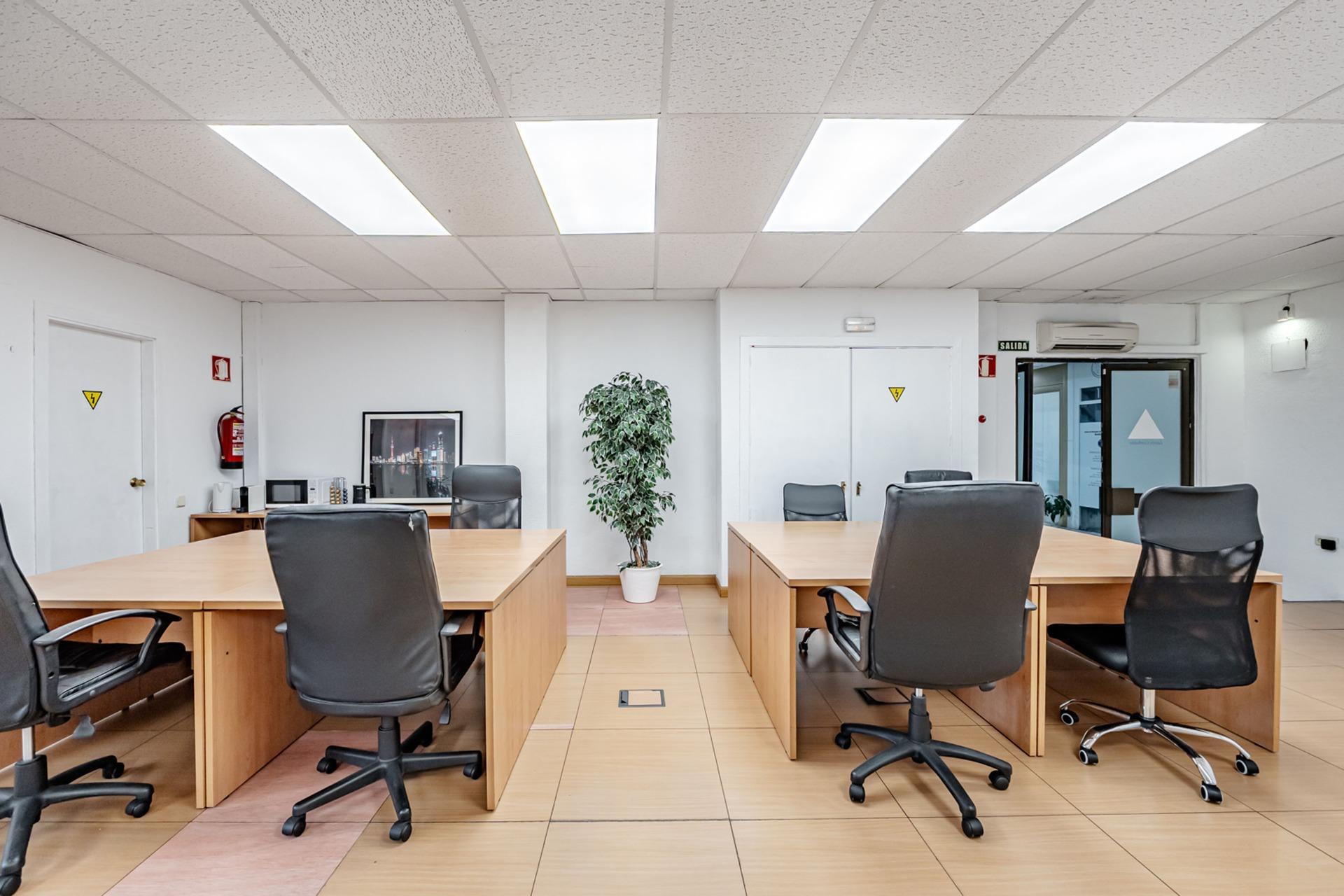 Oficina exterior premium de 93m² en Planta Baja. CC El Zoco de Boadilla del Monte.