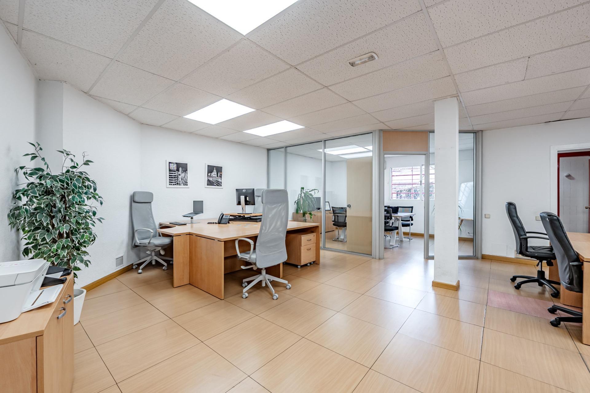 Oficina exterior premium de 93m² en Planta Baja. CC El Zoco de Boadilla del Monte.