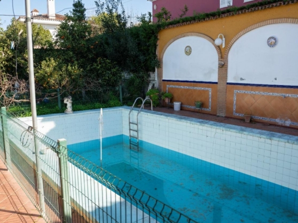 Espectacular Villa Unifamiliar en Gines: Espacio, versatilidad y confort