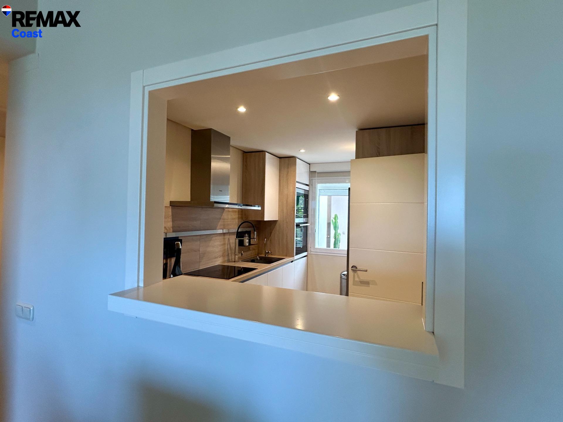 6-9-8 Apartamento en Alcazaba Lagoon con acceso a la Mayor Laguna Cristalina de Europa